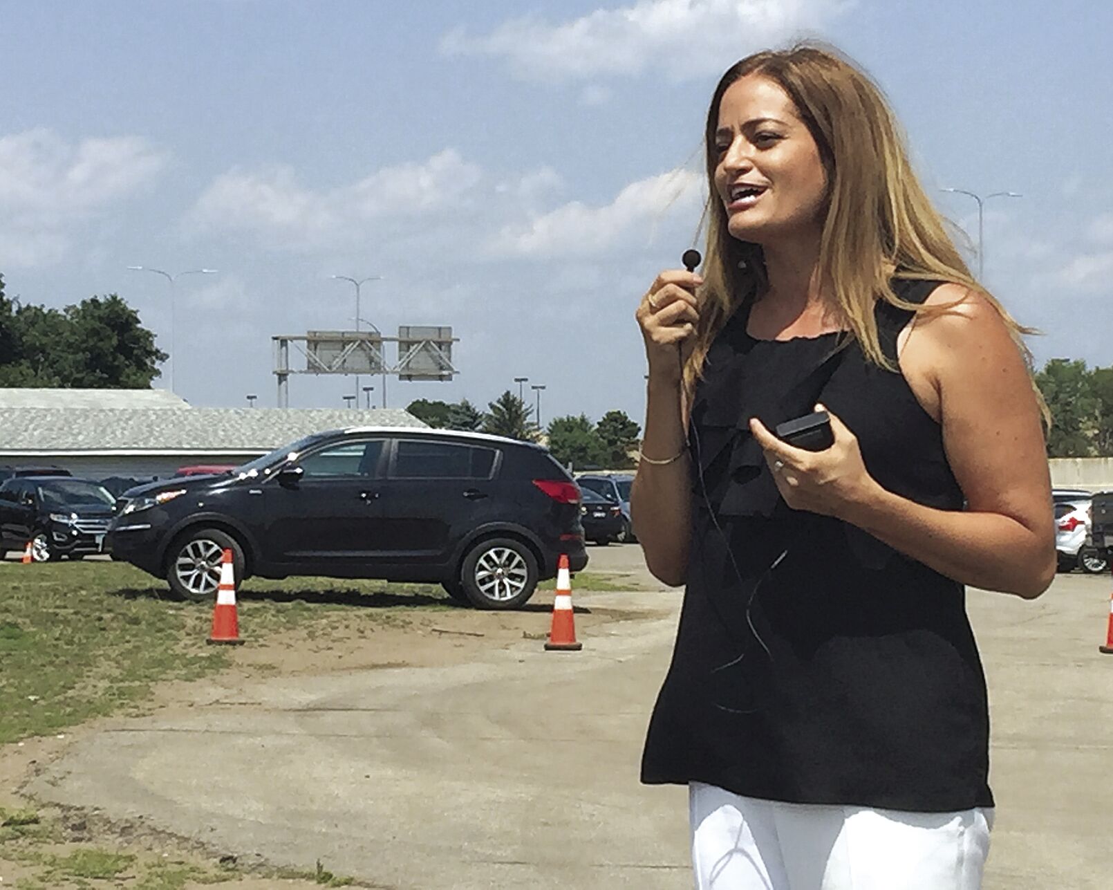 RI22NWhwy77groundBreaking10.jpg